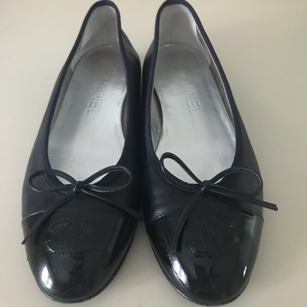 Beautiful CHANEL flats